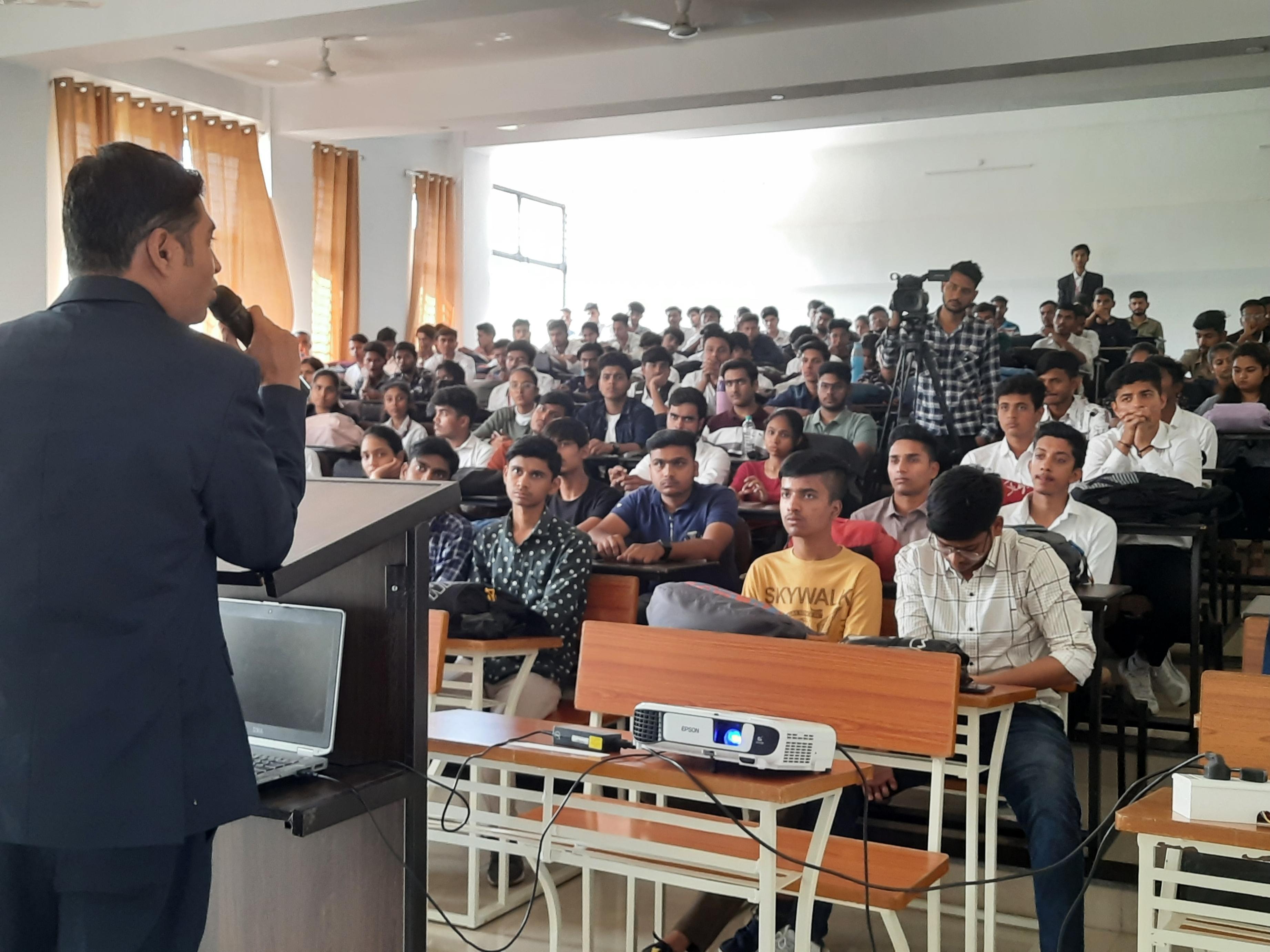 Live class moment 2
