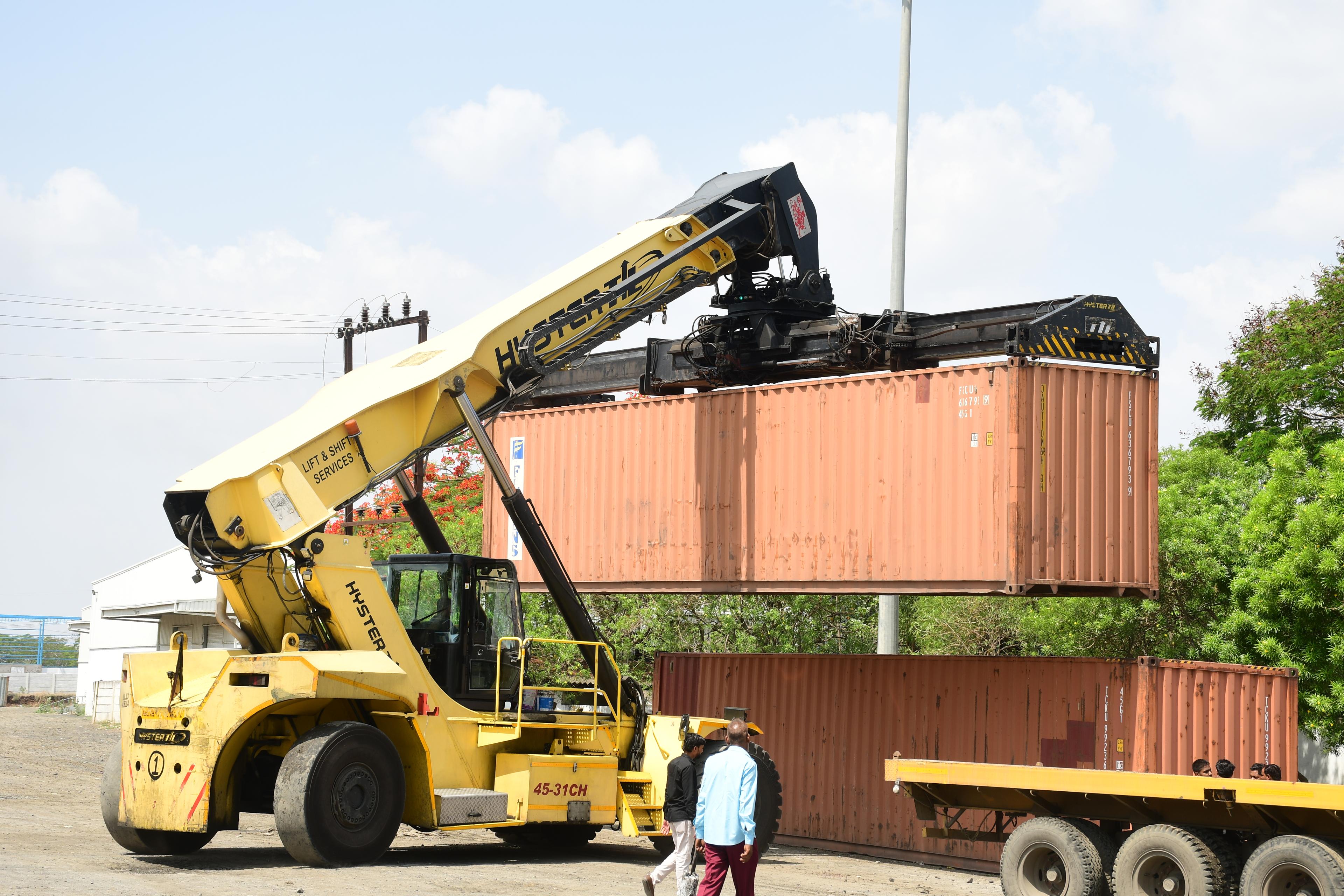 Onsite carrier container inspection
